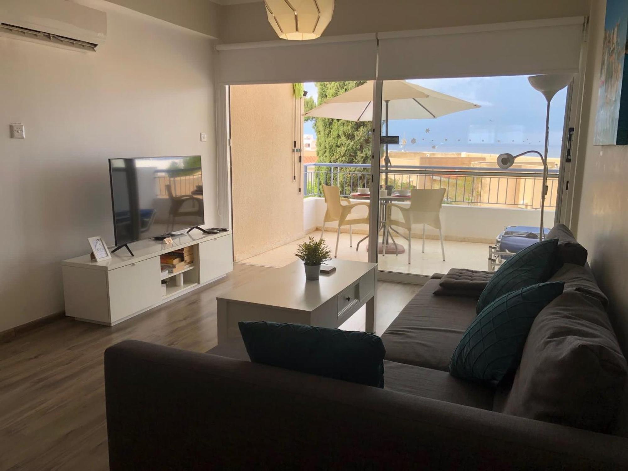 Kings Palace - Modern And Stylish 1 Bedroom Apartment 파포스 외부 사진