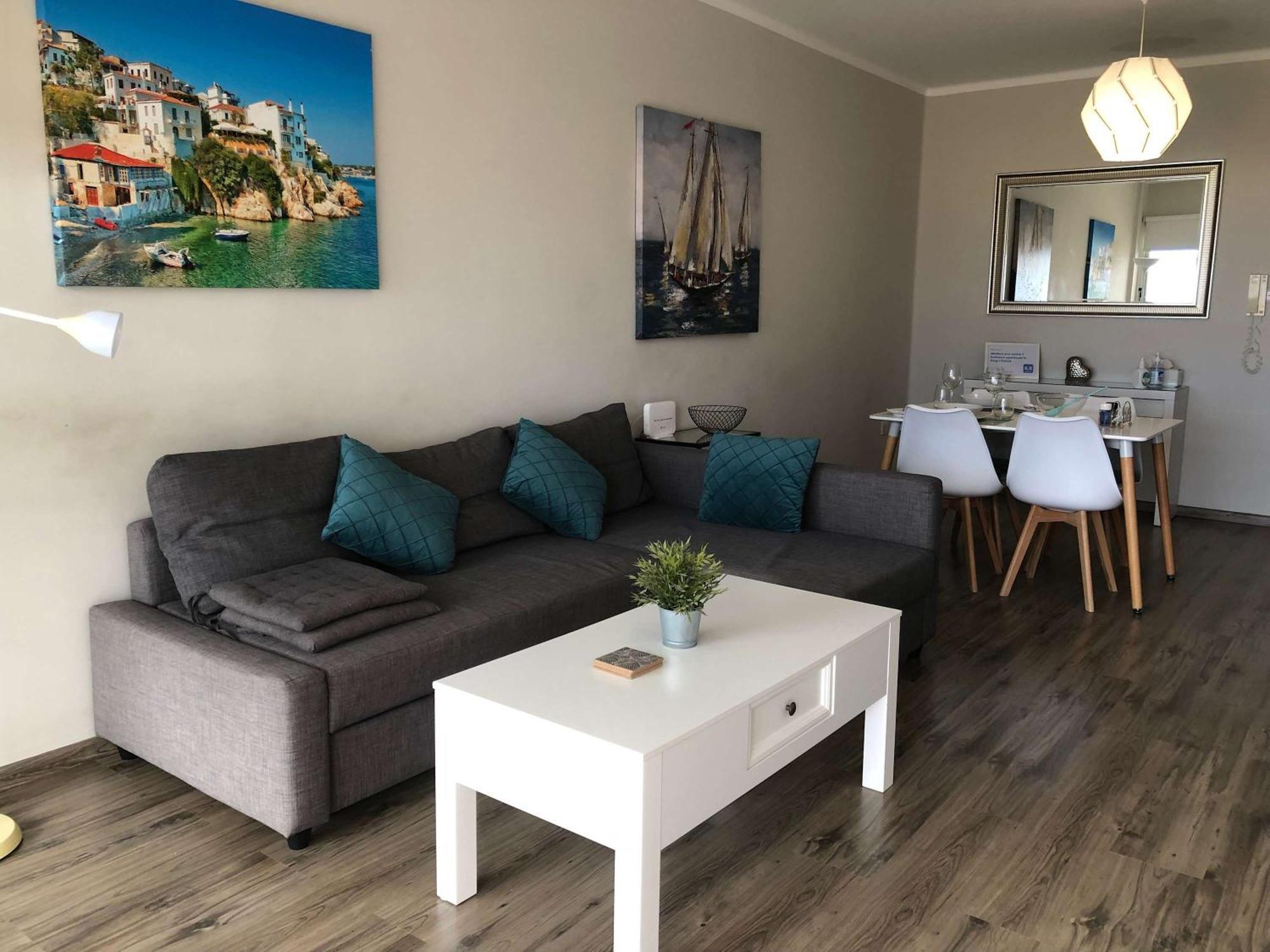 Kings Palace - Modern And Stylish 1 Bedroom Apartment 파포스 외부 사진