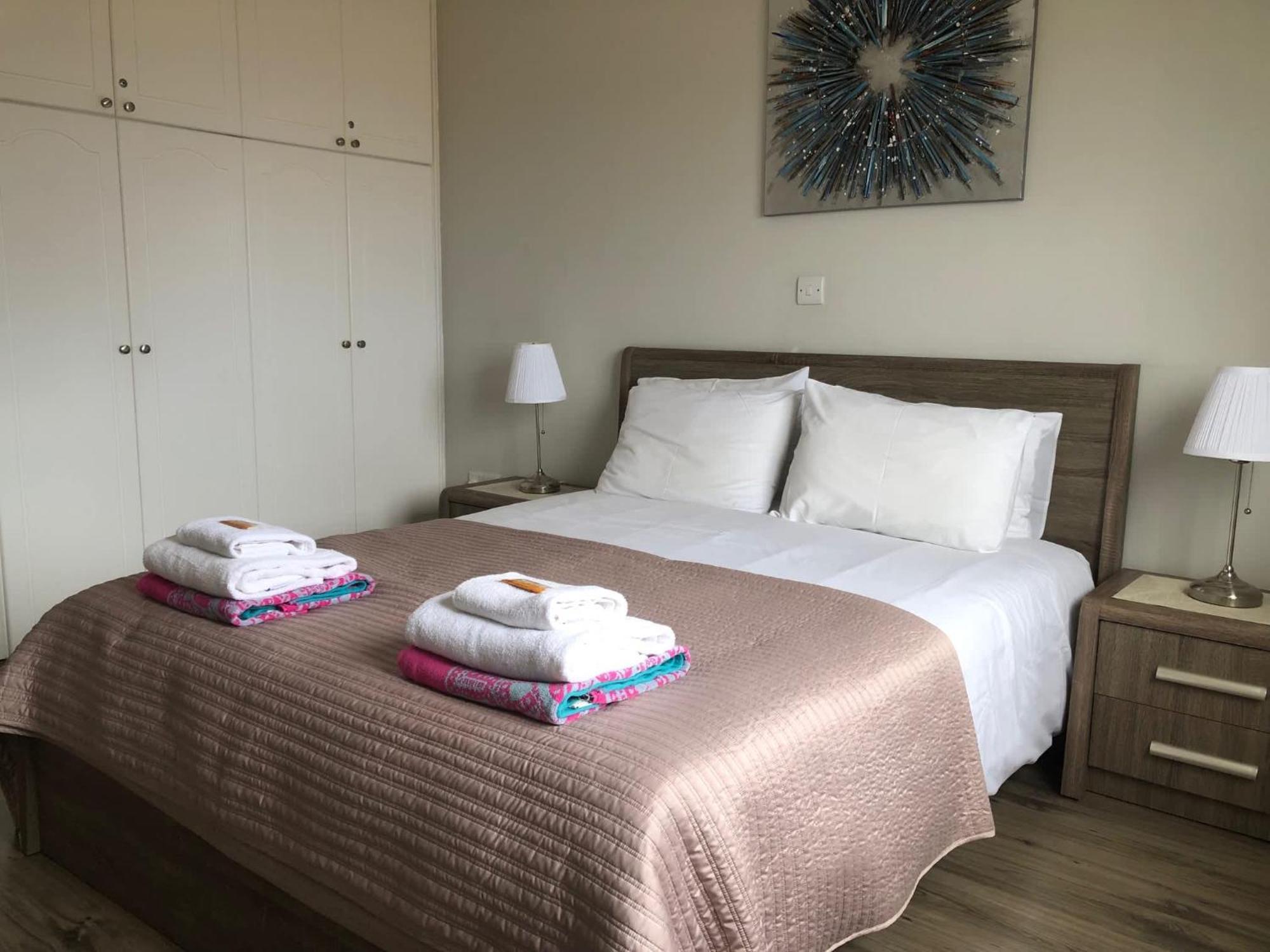 Kings Palace - Modern And Stylish 1 Bedroom Apartment 파포스 외부 사진